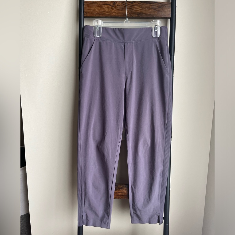 Athleta Brooklyn Ankle Pant size 6P dusky purple
